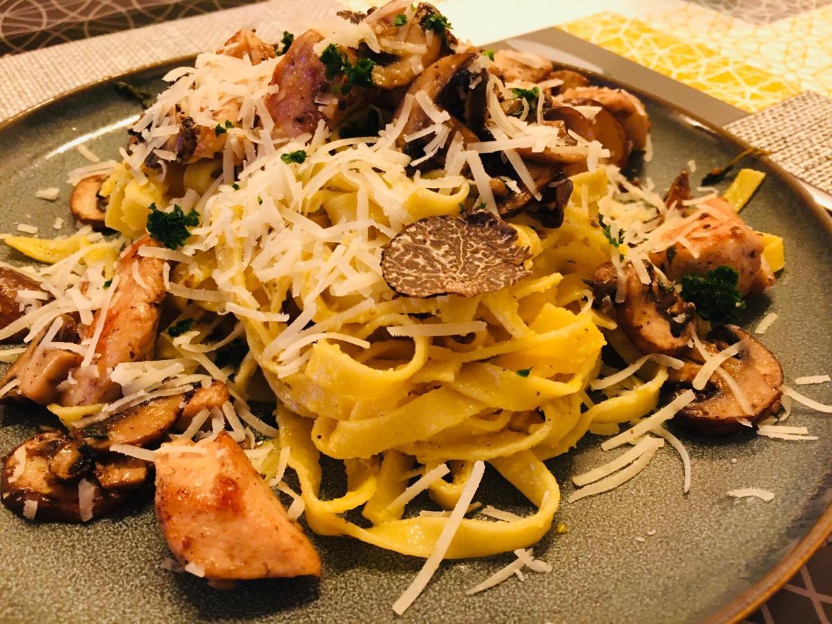 Bardou La Ferme Buissonniere Bed & Breakfast エクステリア 写真